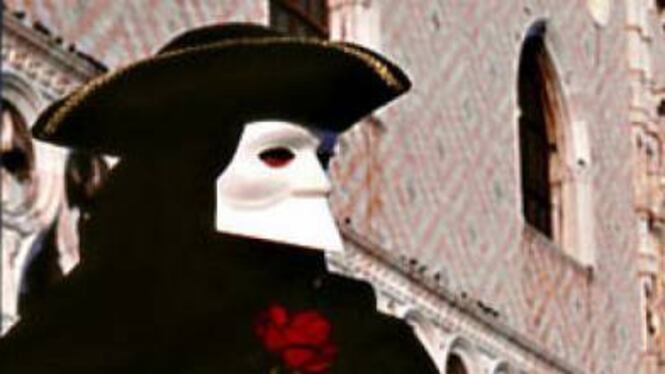 Carnevale blindato, a Venezia assedio dei turisti