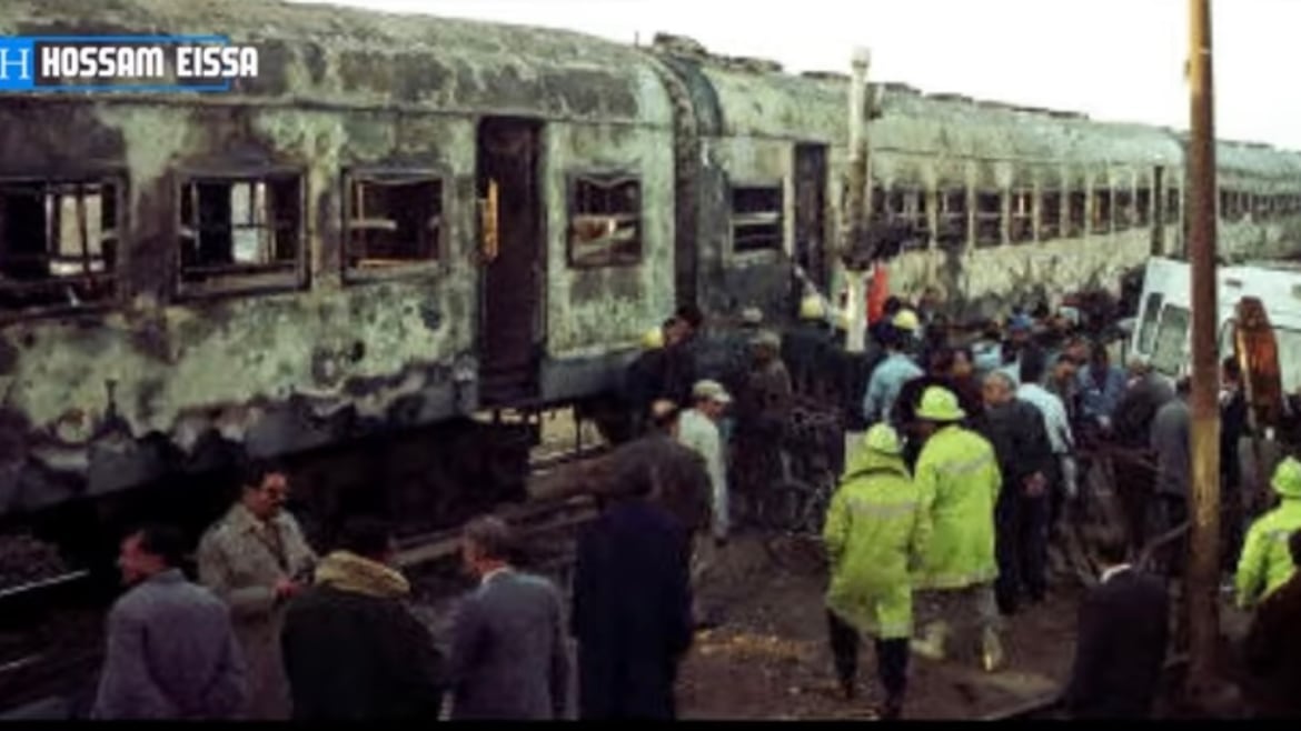 Il convoglio vecchio, la folla, il fornello. Oltre 370 persone morte sul treno in fiamme