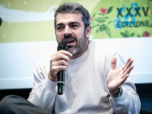 Non è tutto Argentero quel che luccica. Ma meglio di tanta fuffa da premio letterario