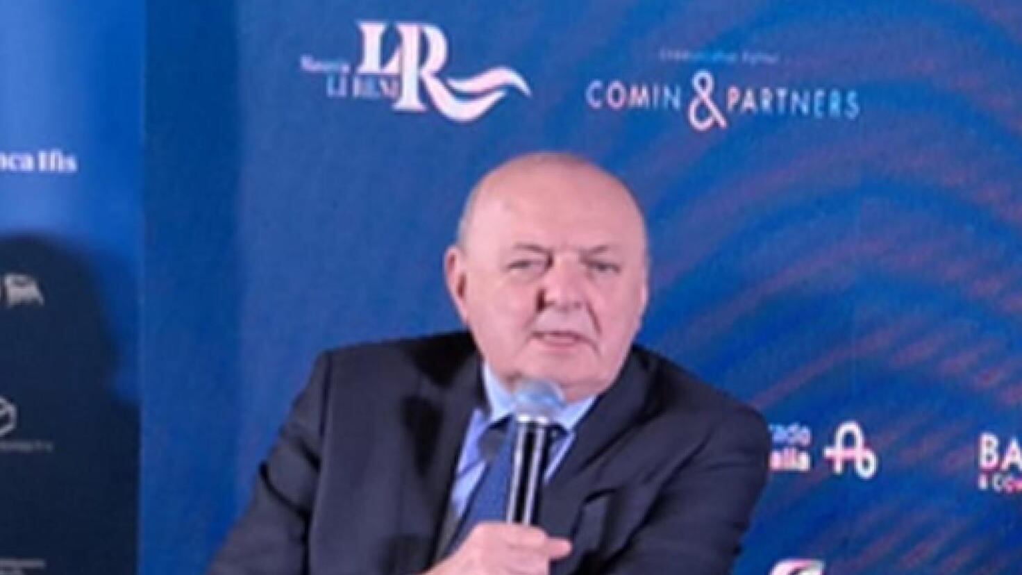 Energia, le mosse del governo su gas e nucleare. Pichetto: "Rincaro bollette è il tema dei temi"
