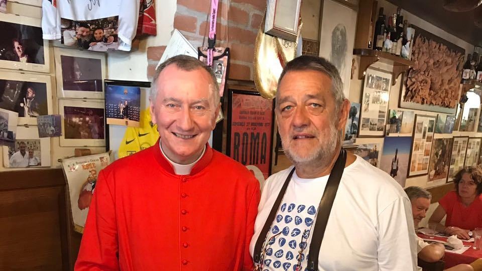 "Mi sento turbato". Le voci sull'elezione e l'ansia di Parolin favorito in San Pietro