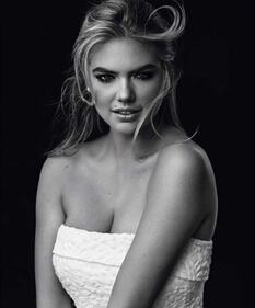 Eva Riccobono, la più bella del mondo secondo Wap Mag 50