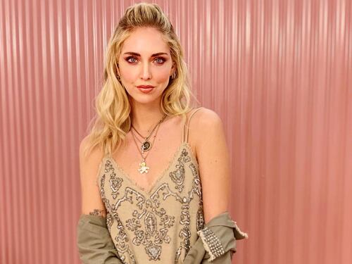 Un utente alla Ferragni: "Ma perché sei sempre così scollata se non hai niente da mostrare?"
