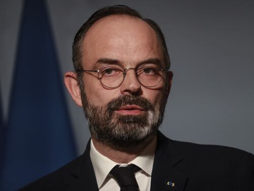 Francia, ritorno alle urne il 28 giugno "La democrazia riprende il suo spazio"