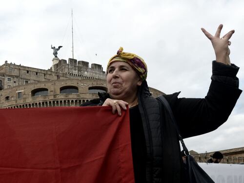 Scontri a Roma alla manifestazione contro Erdogan