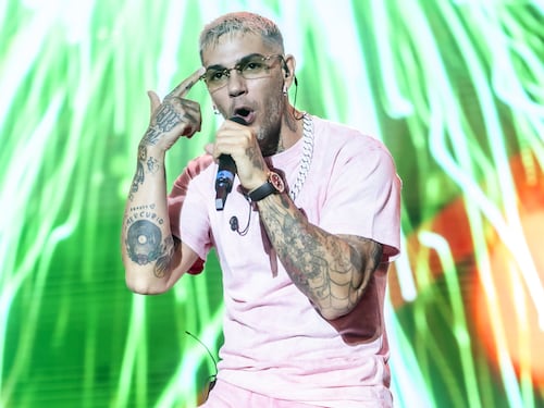 L'arsenale, i rapporti con Lucci e il pestaggio al Meazza: Emis Killa indagato nell'inchiesta Ultrà