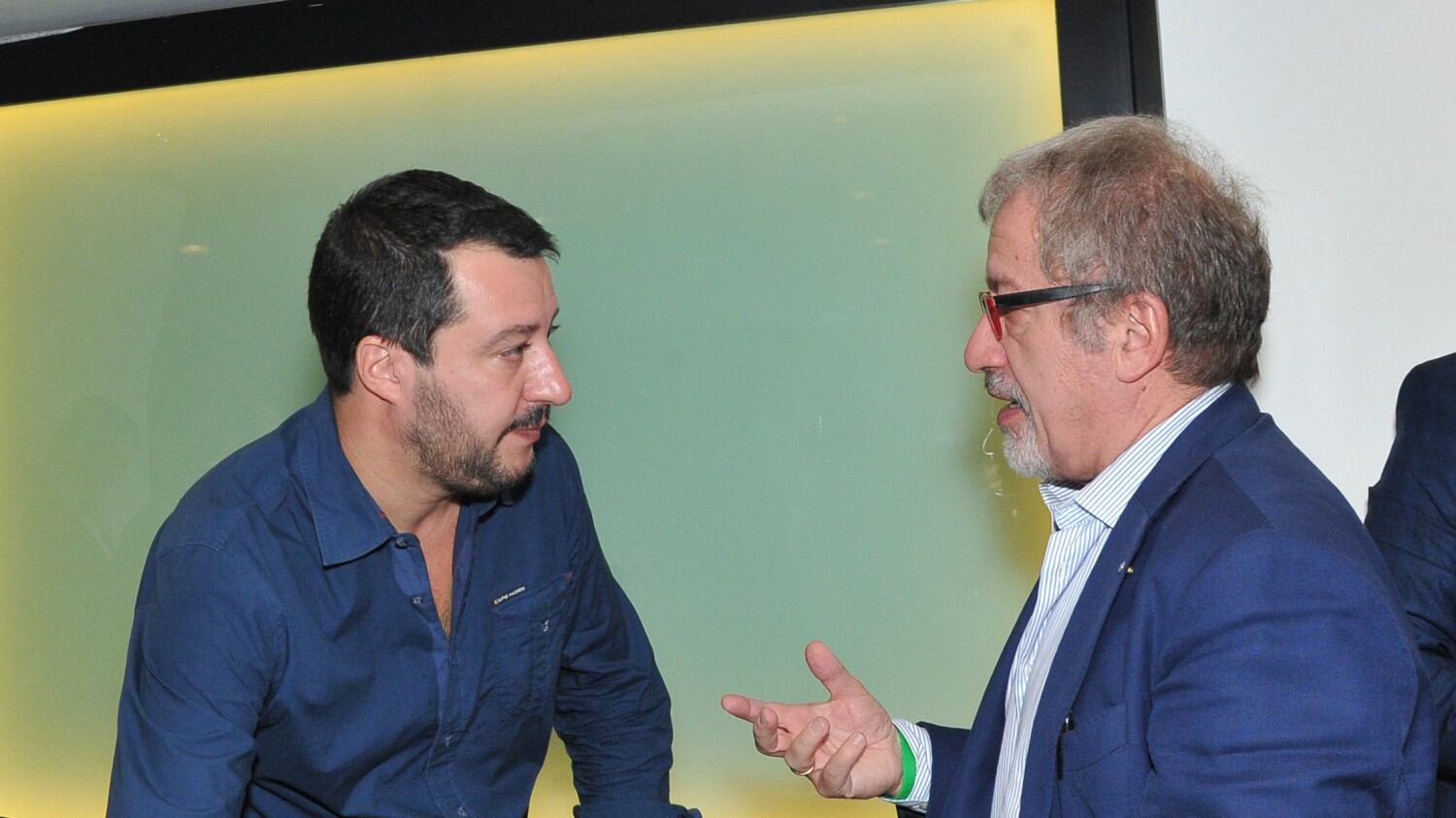Maroni in pressing su Matteo "Federalismo o lascia il M5s"