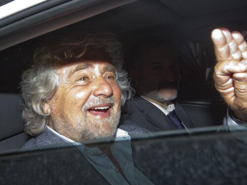 Dissidenti in rivolta contro Grillo: "Formiamo un nostro gruppo"