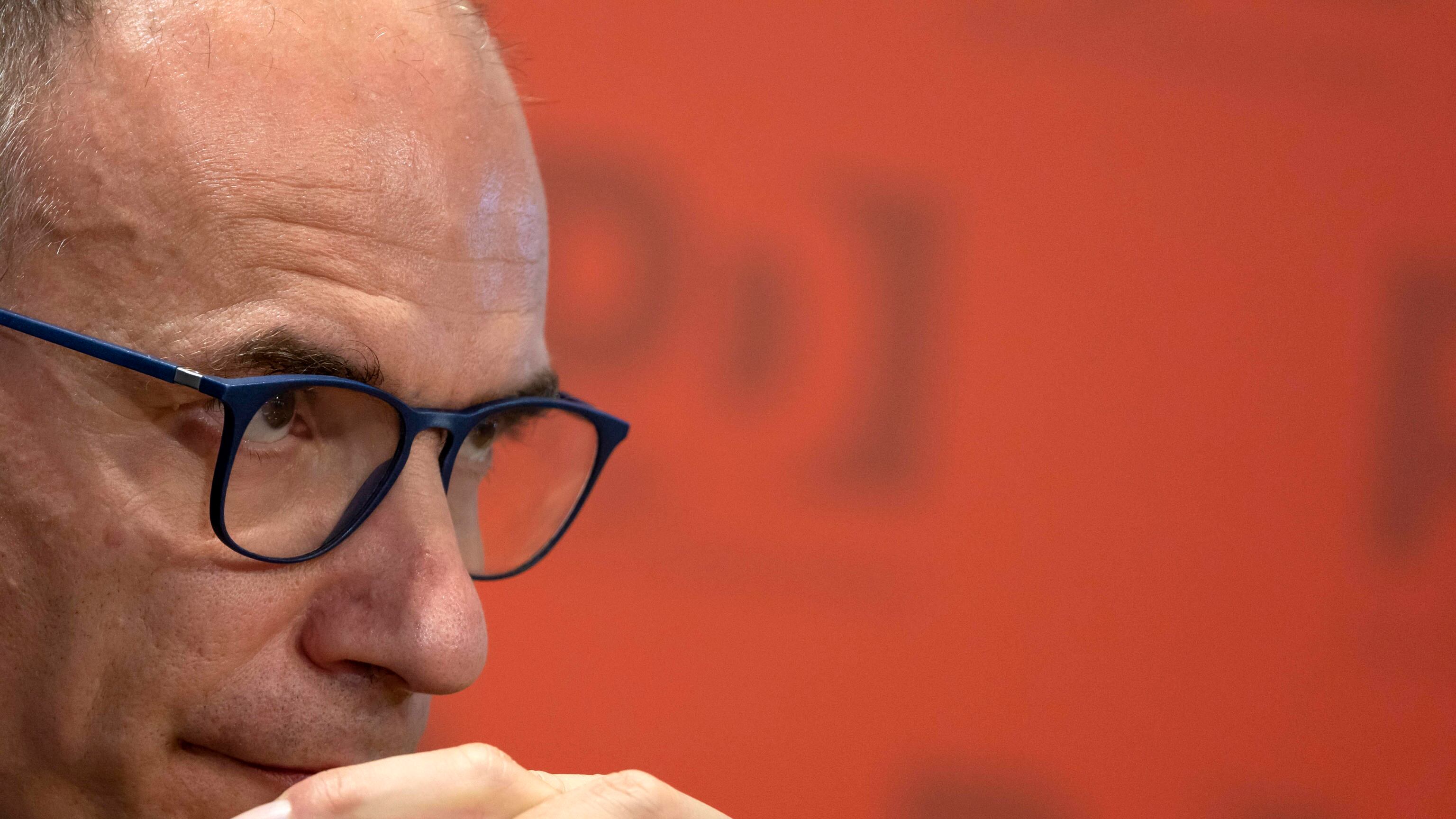 Solita ipocrisia di sinistra: non condannano lo stupro ma accusano la Meloni