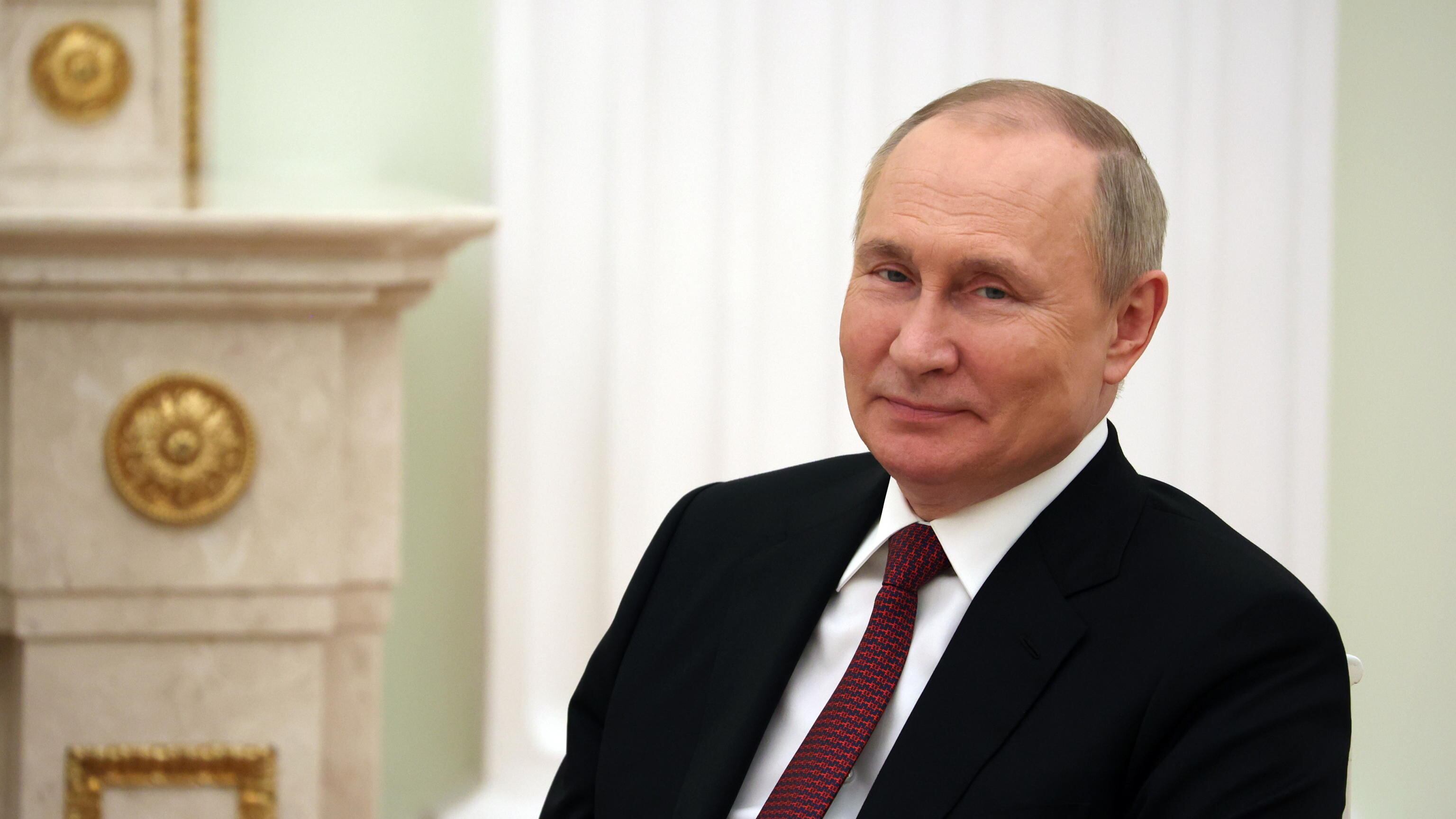 Lo sfregio a Putin: cosa hanno trasmesso gli hacker alla radio