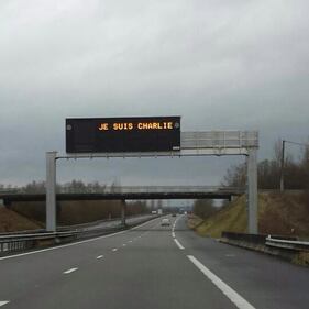 Il mondo in lutto grida #jesuischarlie 4