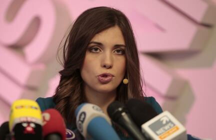 Le Pussy Riot, libere, in conferenza stampa 9