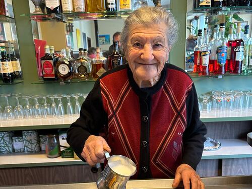 Anna (Renée) Possi la barista più anziana d’Italia tra caffè e racconti di guerra