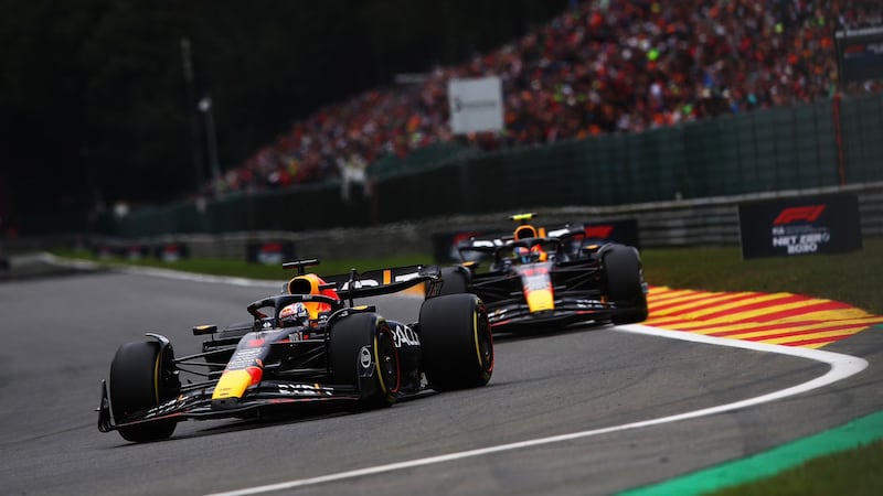 F1, Verstappen inarrestabile anche in Belgio. Leclerc terzo, Sainz out