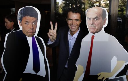 FOTO La protesta di "Occupy primarie" all'assemblea del Pd 4