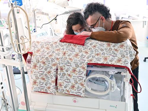 Il miracolo di Alessandra nata con il primo parto da un utero trapiantato