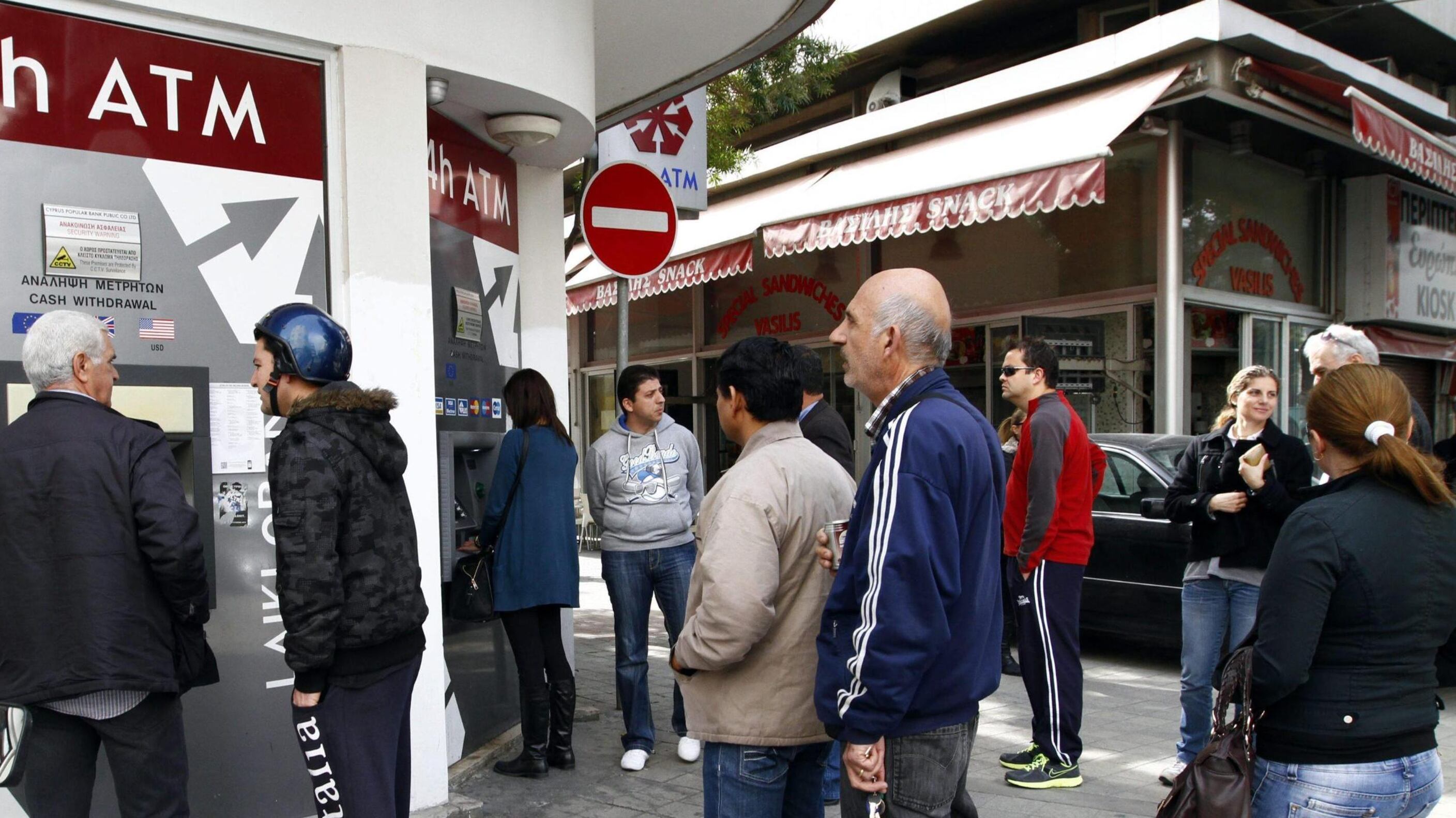 Cipro, rispunta lo scippo sui conti