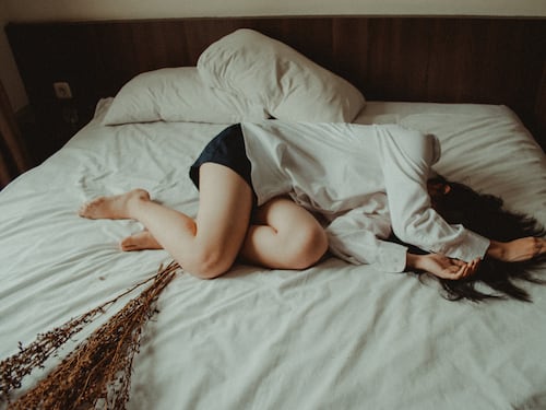 Dormire troppo aumenta il rischio di ictus