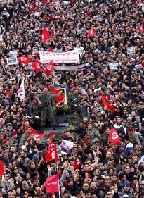Tunisia, oltre un milione in piazza 4