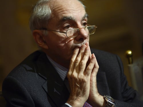 Consulta, l’opposizione spera. Ma Amato deride i “compagni”