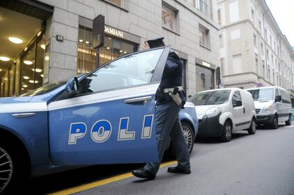 Monte Napoleone: furto nella gioielleria Damiani 1