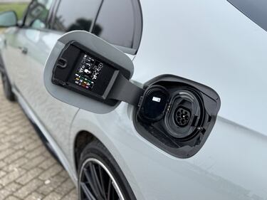 Mercedes Classe E 53 AMG Hybrid: la gallery della super berlina da 612 CV 17