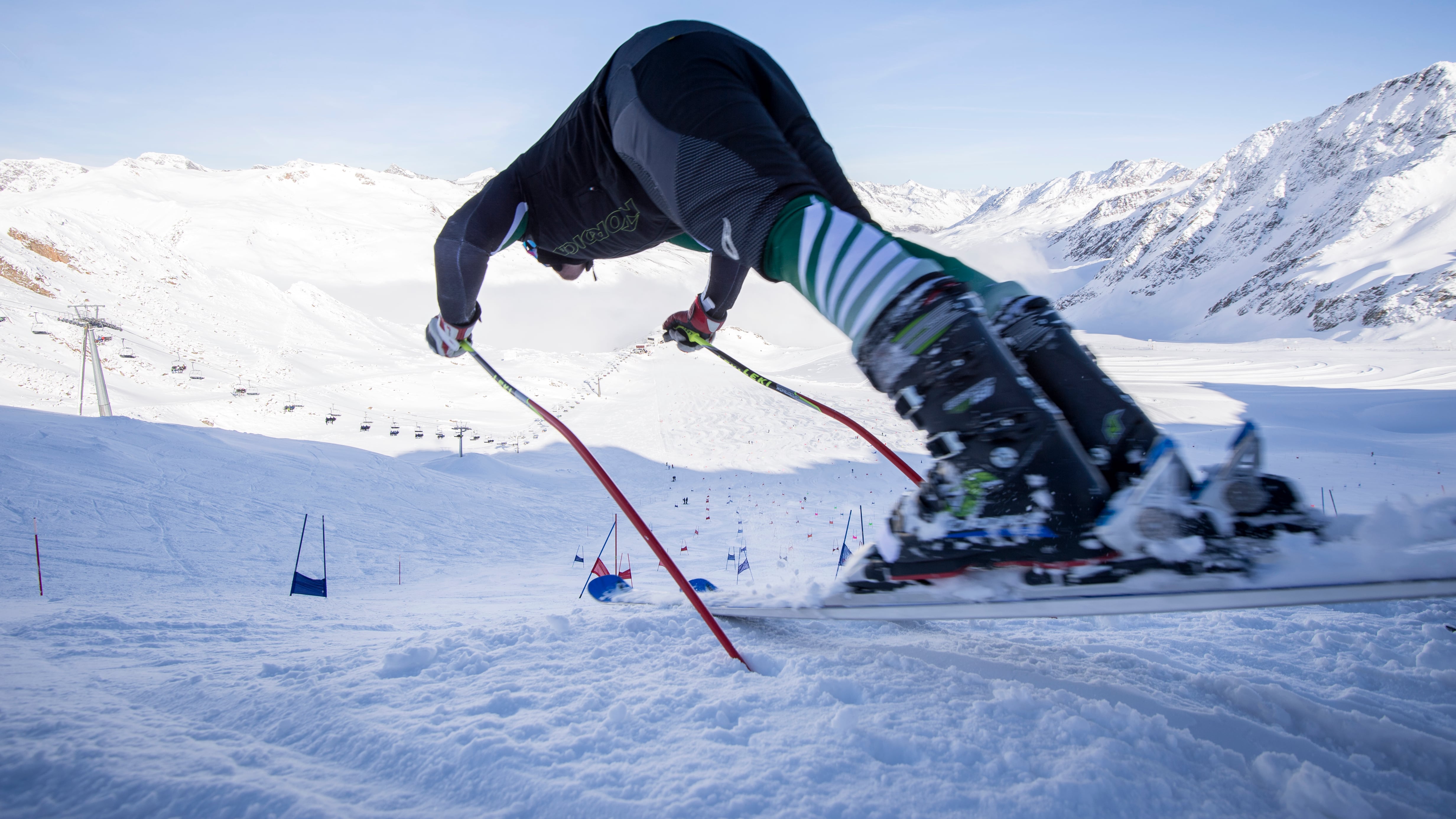 Sci al via in Val Senales, piste aperte per gli atleti sul Giogo Alto