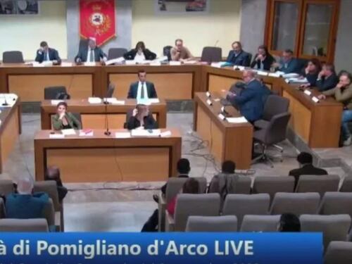 Macché consiglio comunale, gioca il Napoli!