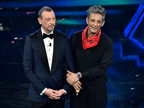 L'ira di Amadeus dopo il Festival: "Adesso chiedete scusa..."
