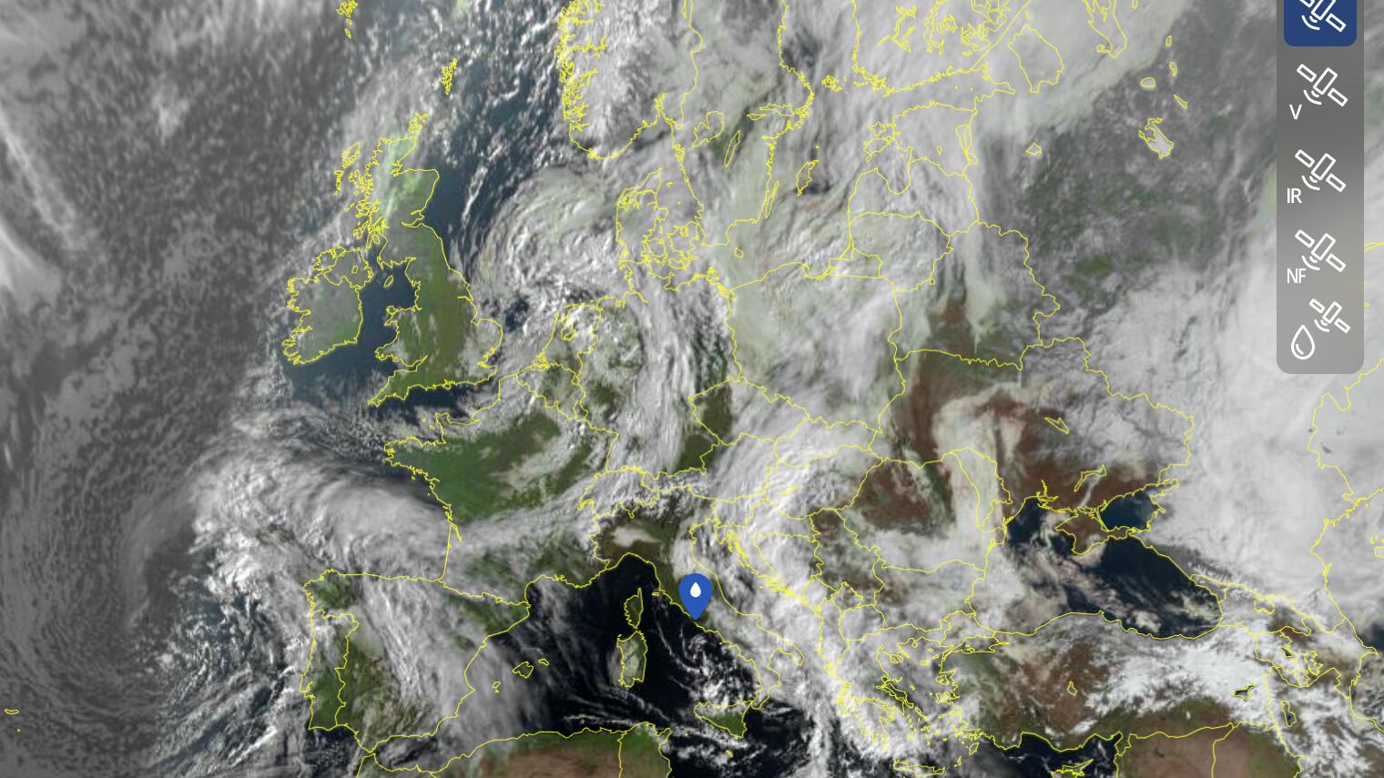 Meteo, week-end di Carnevale con piogge e neve poi cambia tutto: gli scenari