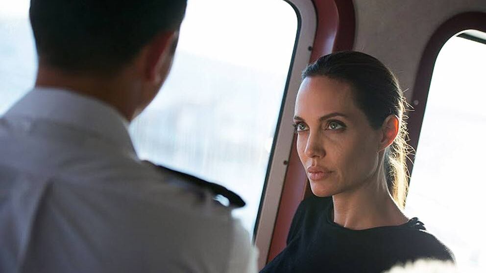 A Hollywood Jolie definita "mocciosa senza talento"