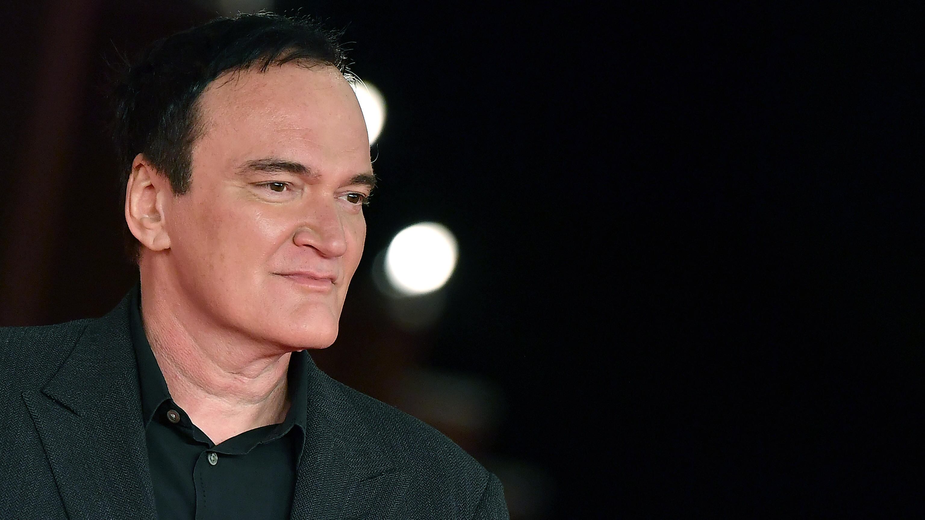 Tarantino prima del teatro ritorna sul set. Da attore