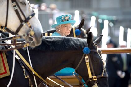 Regina Elisabetta II, le foto del capo del Regno Unito 8