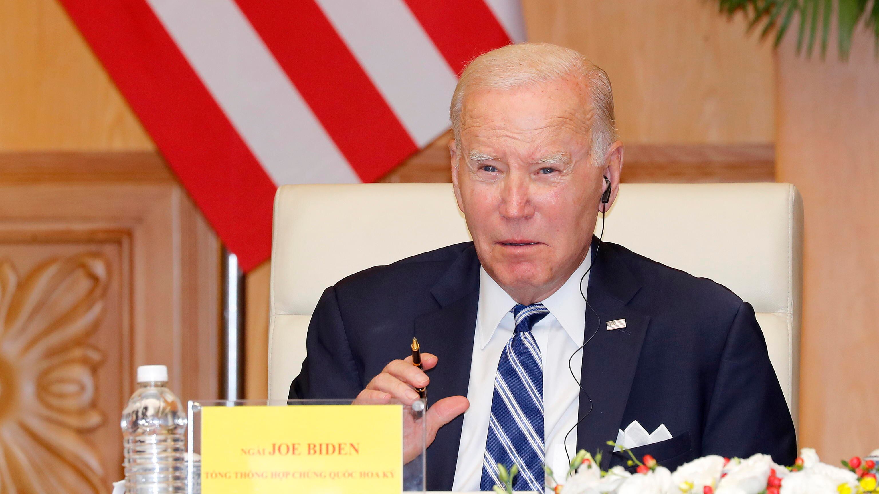 "Non correre nel 2024": l'editorialista preferito di Biden stronca il presidente