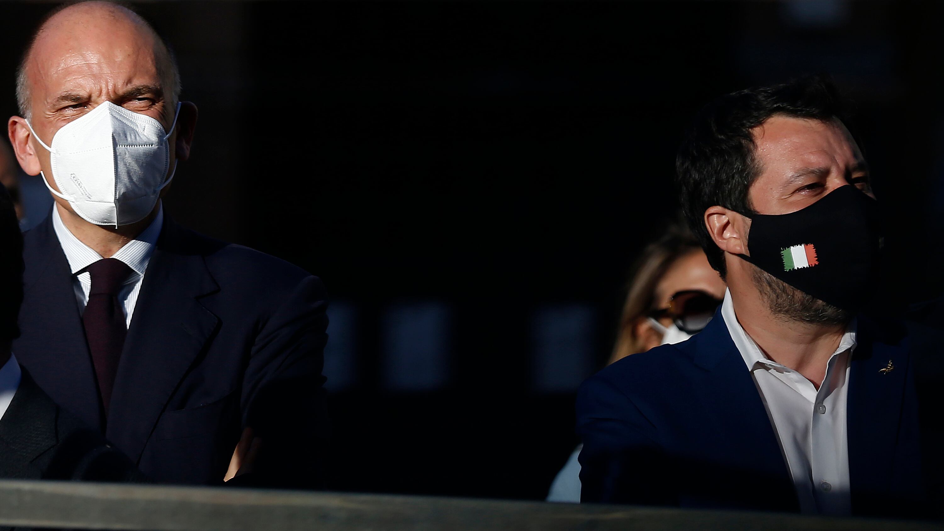 Ue, il patto dei sovranisti: scoppia la rissa Letta-Salvini