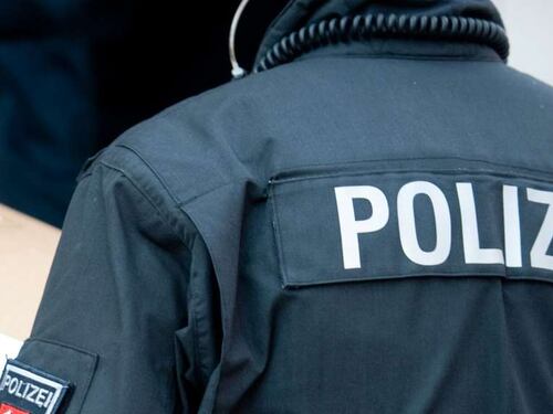 Germania, morto uno dei poliziotti feriti ieri da un neonazi