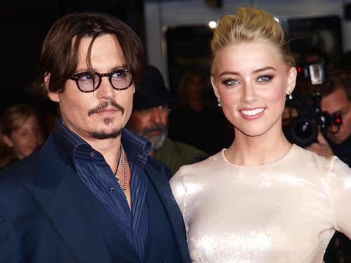 La (ex) moglie di Depp rivela il motivo del divorzio: "È violento"
