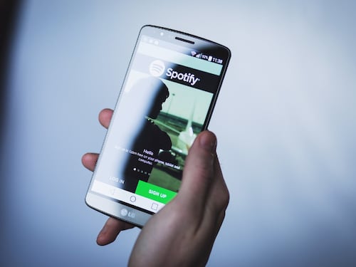 Spotify, arriva la traduzione automatica: come funziona