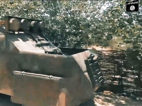 Siria, lo Stato islamico testa un nuovo tipo di autobomba