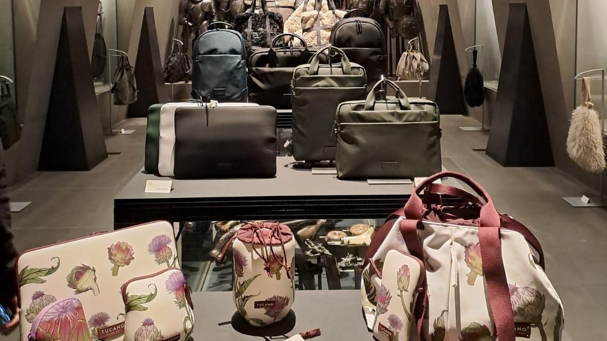 Tutta l'evoluzione digitale racchiusa in una borsa