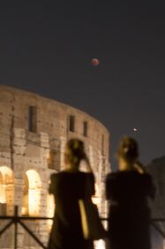 Lo spettacolo dell'eclissi al Colosseo 10