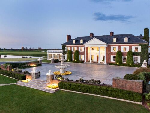 Le vacanze di Trump in un esclusivo golf resort del New Jersey