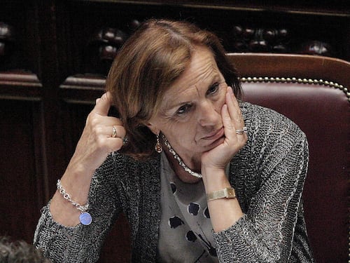 La Fornero contro la Fiat: "Non è dignitoso ricevere il salario e rimanere a casa"