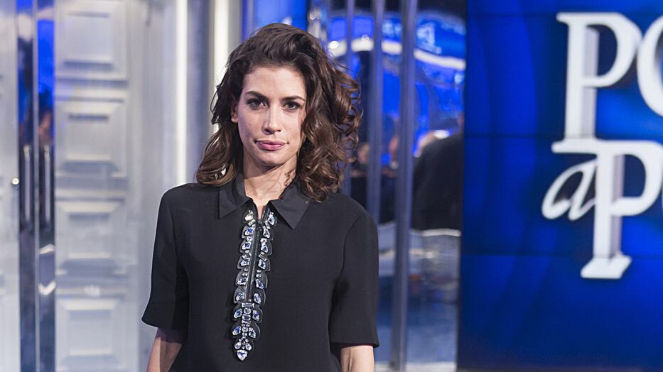 Giulia Michelini: "Sul set ho preso un batterio e sono finita in ospedale per problemi ai polmoni"