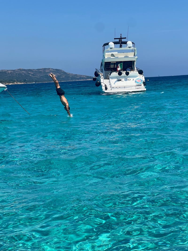 Stefano De Martino, vacanze in Corsica 12