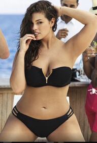 Ashley Graham, la modella curvy che fa impazzire il mondo 1