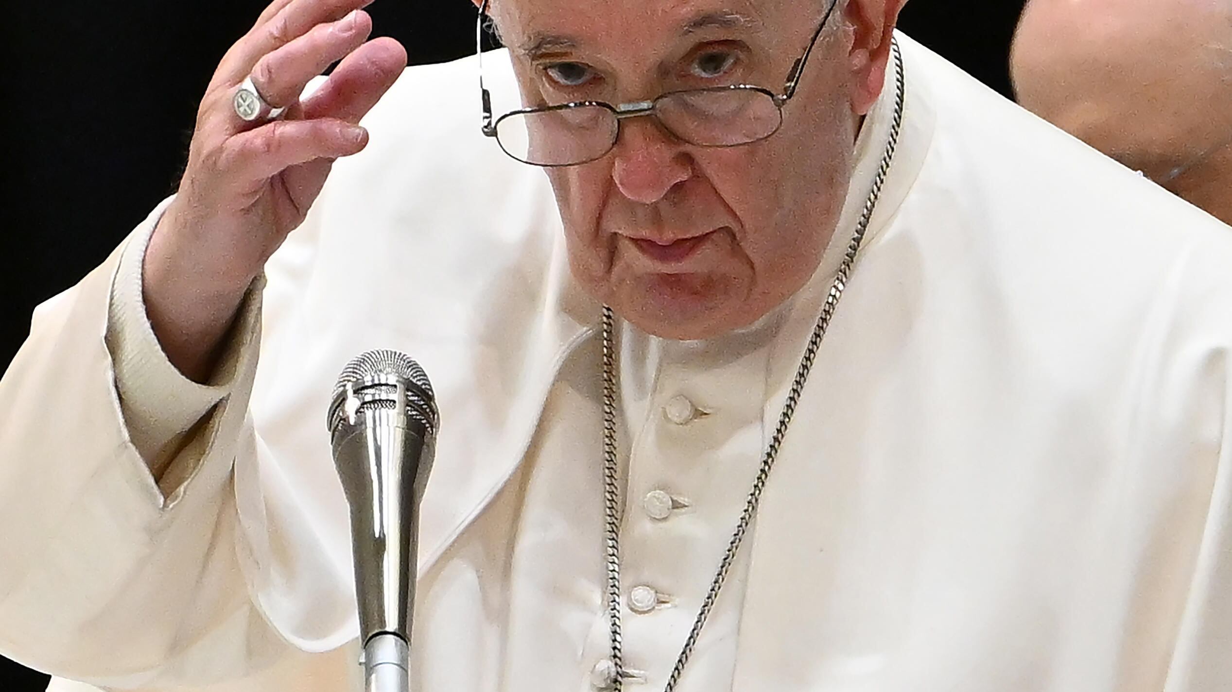 La stoccata del Papa a padre Georg