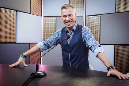 Gabriele Corsi nello studio di "Deal With it - Stai al gioco” 2