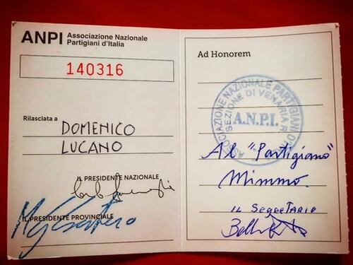 Il sindaco di Riace diventa eroe dell'Anpi
