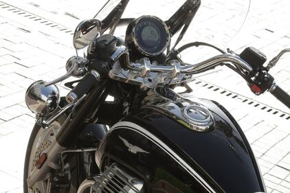 Moto Guzzi California 1400 Touring 11